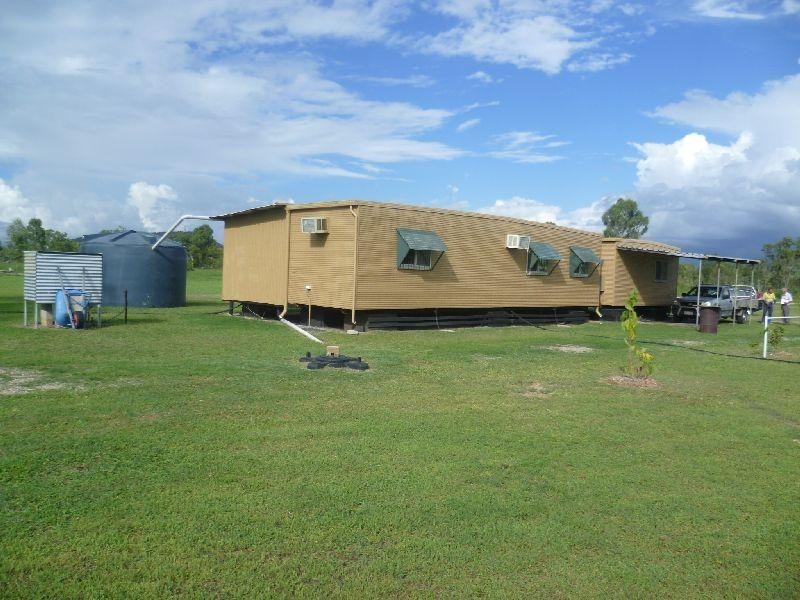 7 Taranna Road, Reid River QLD 4816
