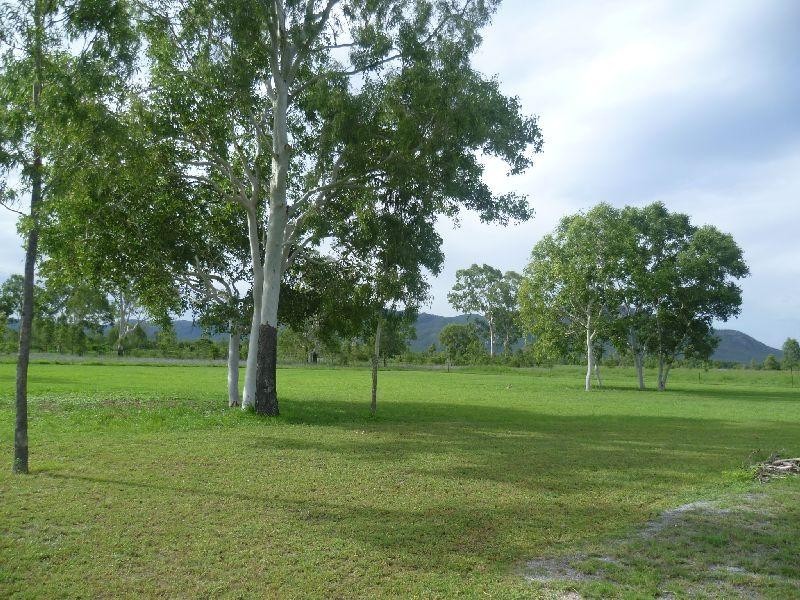7 Taranna Road, Reid River QLD 4816