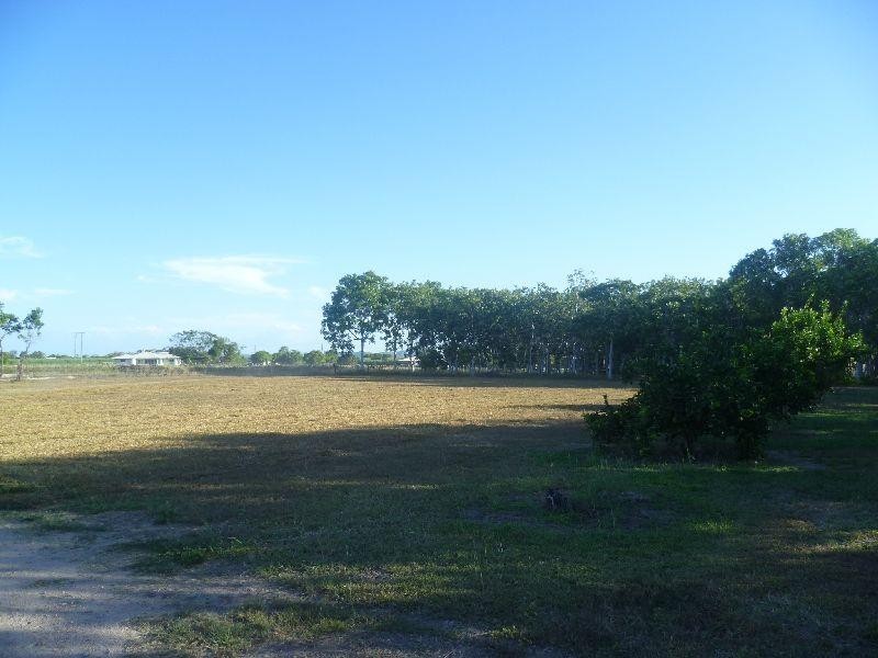 397 Mountainview Roads, Airville QLD 4807