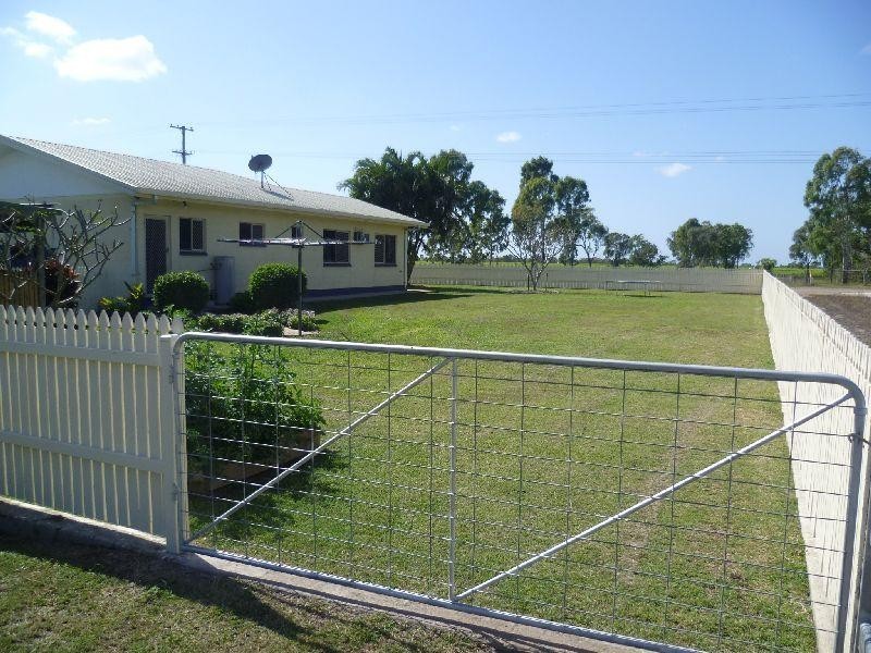 194 Mountainview  Road, Airville QLD 4807