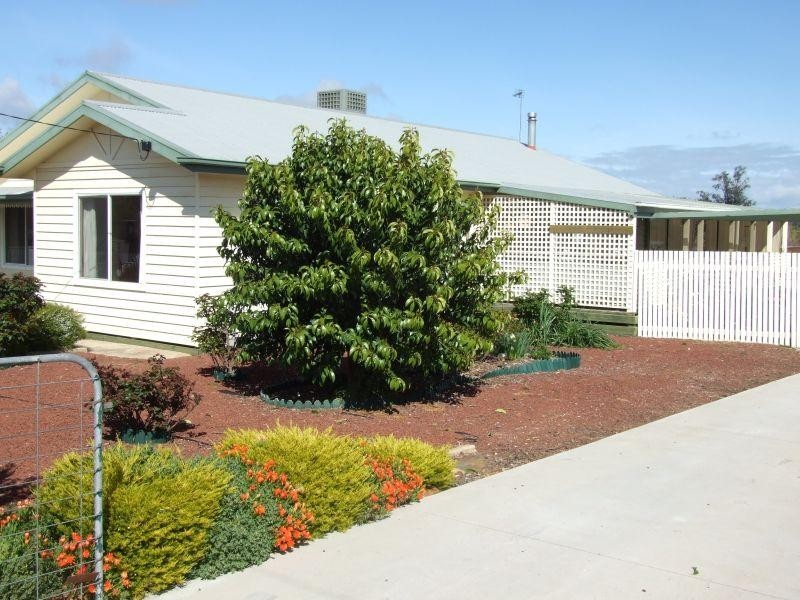 5 Kennedy  Street MARYBOROUGH 3465, Maryborough VIC 3465