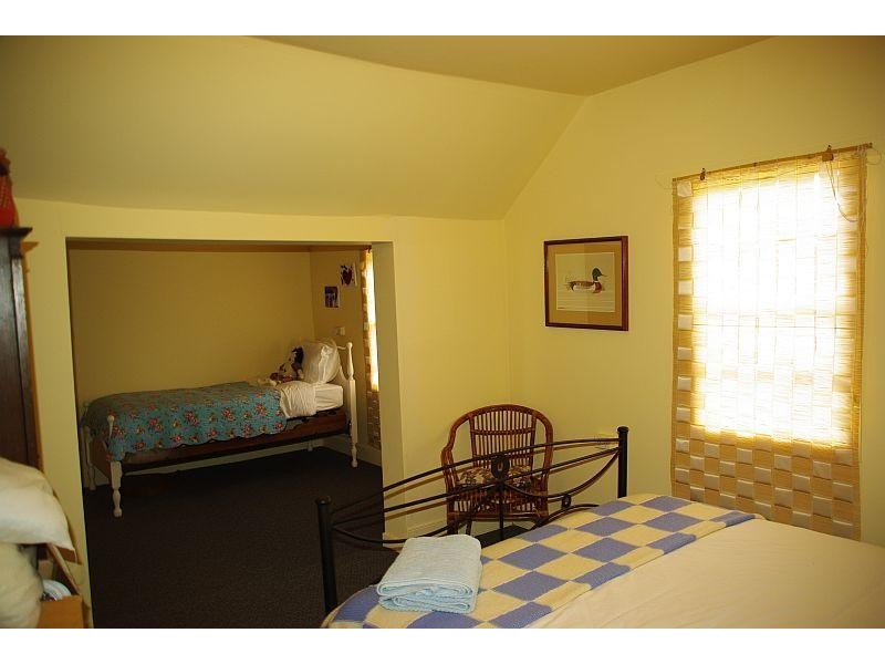 45 Thornton  Street CLUNES 3370, Clunes VIC 3370