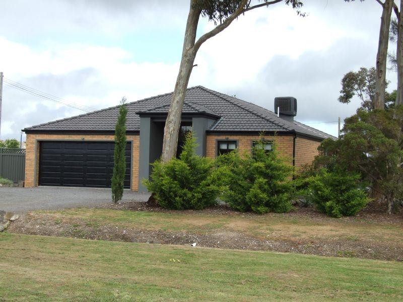 18 Beckwith  Street CLUNES 3370, Clunes VIC 3370