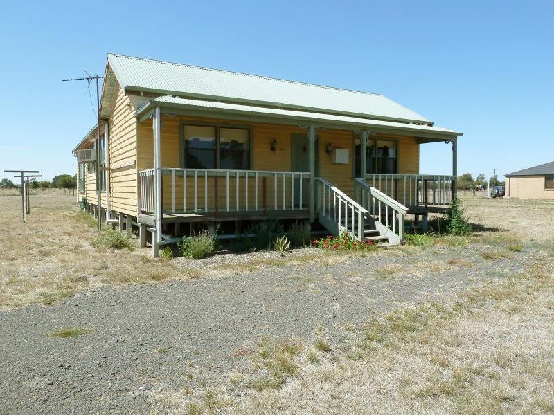 13 Angus Street CLUNES 3370, Clunes VIC 3370