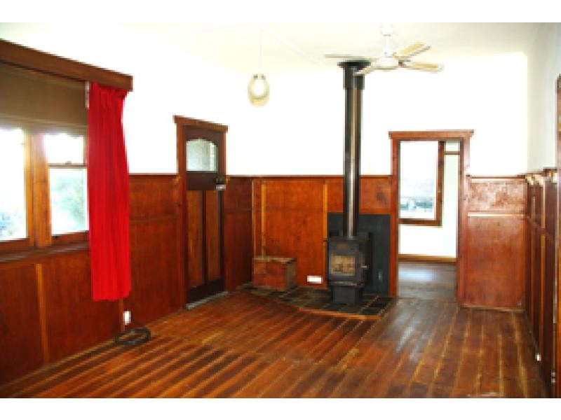 33 Haines Street CRESWICK 3363, Creswick VIC 3363