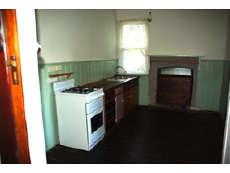 33 Haines Street CRESWICK 3363, Creswick VIC 3363