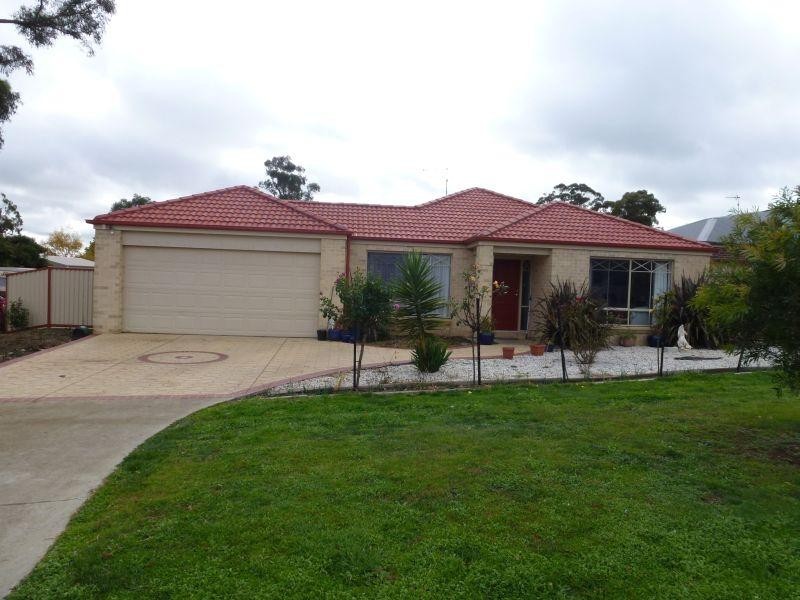 21 Tait Drive CRESWICK 3363, Creswick VIC 3363