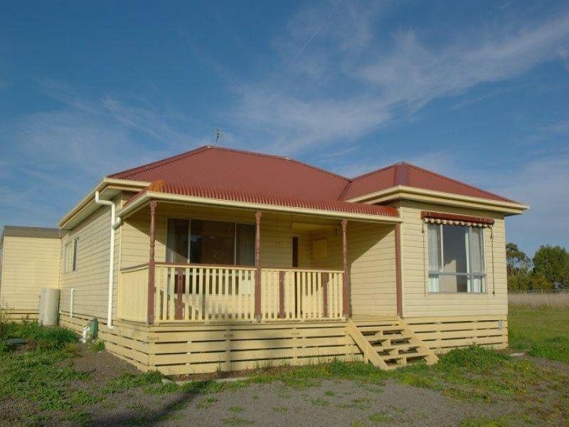 11 Macdonald  Street CLUNES 3370, Clunes VIC 3370