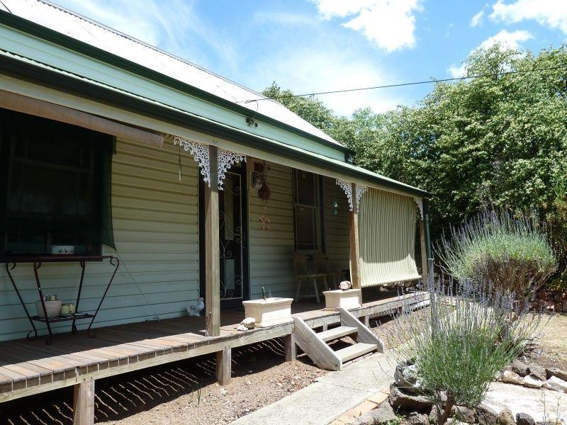 11 Camp Street CLUNES 3370, Clunes VIC 3370