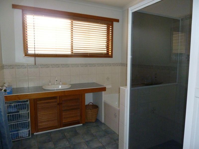 18 Angus Street, Clunes VIC 3370