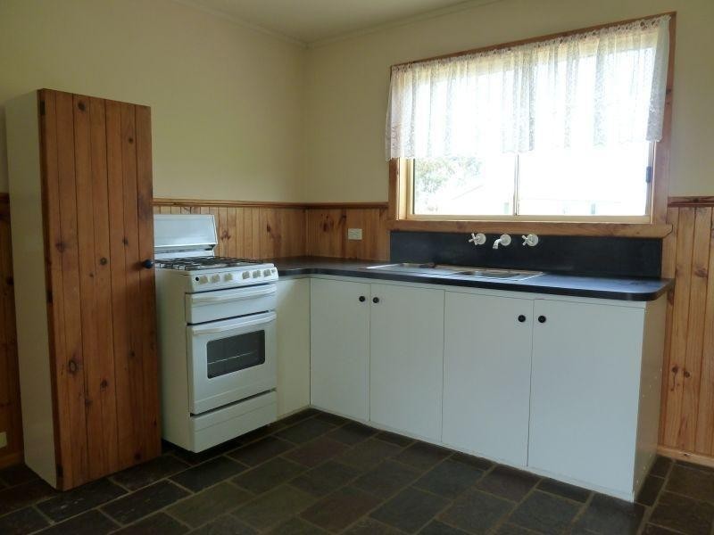 11 Smith Street, Clunes VIC 3370