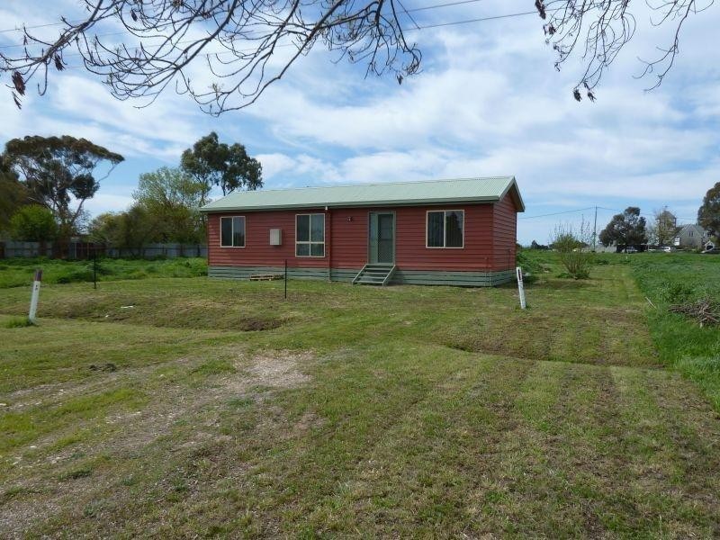 11 Smith Street, Clunes VIC 3370