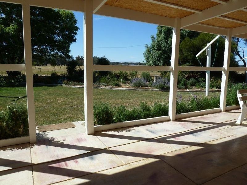 981 Bet Bet Creek Road, Bet Bet VIC 3472