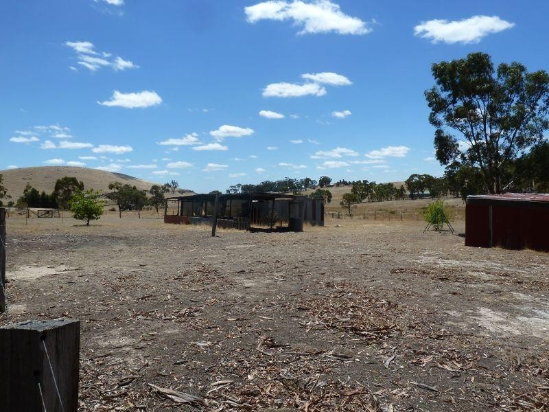 25 Quartz  Road, Dunach VIC 3371