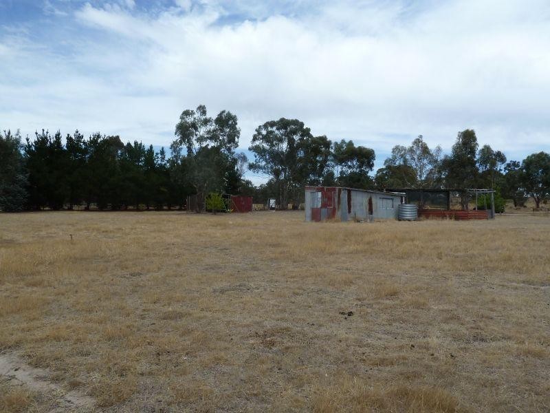 25 Quartz  Road, Dunach VIC 3371