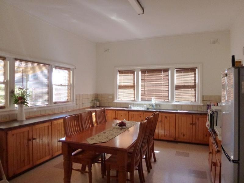 5 Myles Road NEWLYN 3364, Newlyn VIC 3364