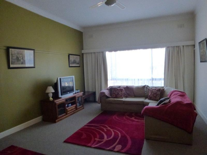 5 Myles Road NEWLYN 3364, Newlyn VIC 3364