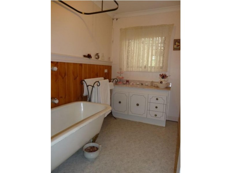 13 Ballarat Street, Talbot VIC 3371