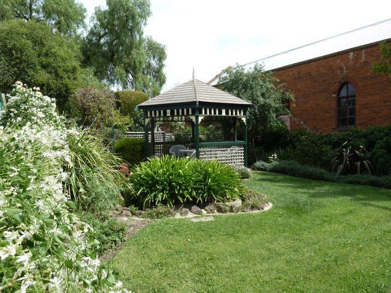 13 Ballarat Street, Talbot VIC 3371