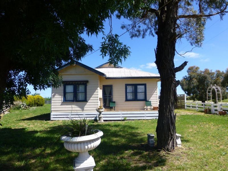 1 Macdonald Street, Clunes VIC 3370