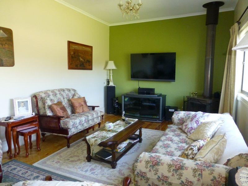 1 Macdonald Street, Clunes VIC 3370