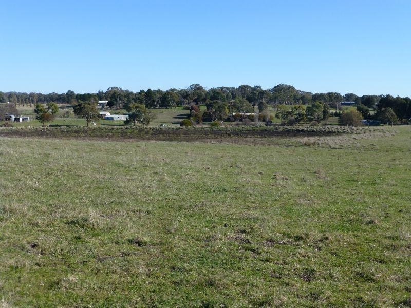 CA 9 & 9D Nicholson Street, Clunes VIC 3370