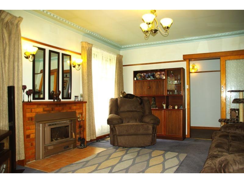 46 Melbourne Road, Creswick VIC 3363