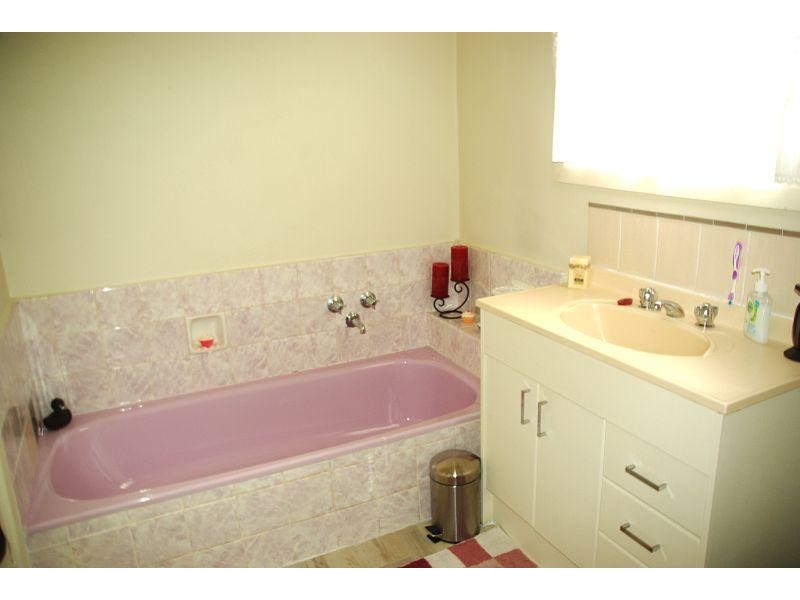 46 Melbourne Road, Creswick VIC 3363