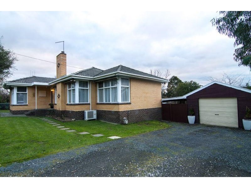 46 Melbourne Road, Creswick VIC 3363