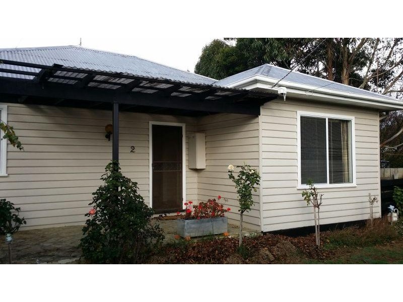 2 Trimble  Street, Daylesford VIC 3460