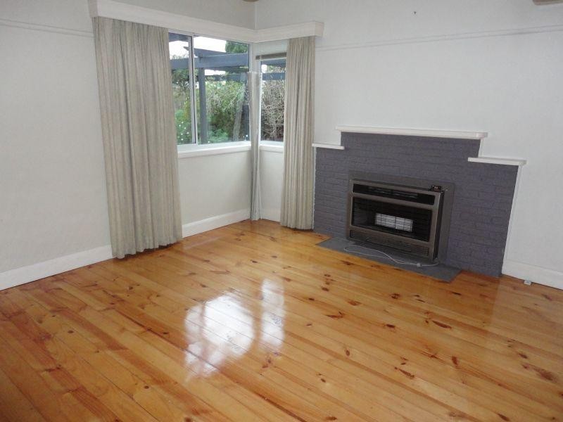 2 Trimble  Street, Daylesford VIC 3460