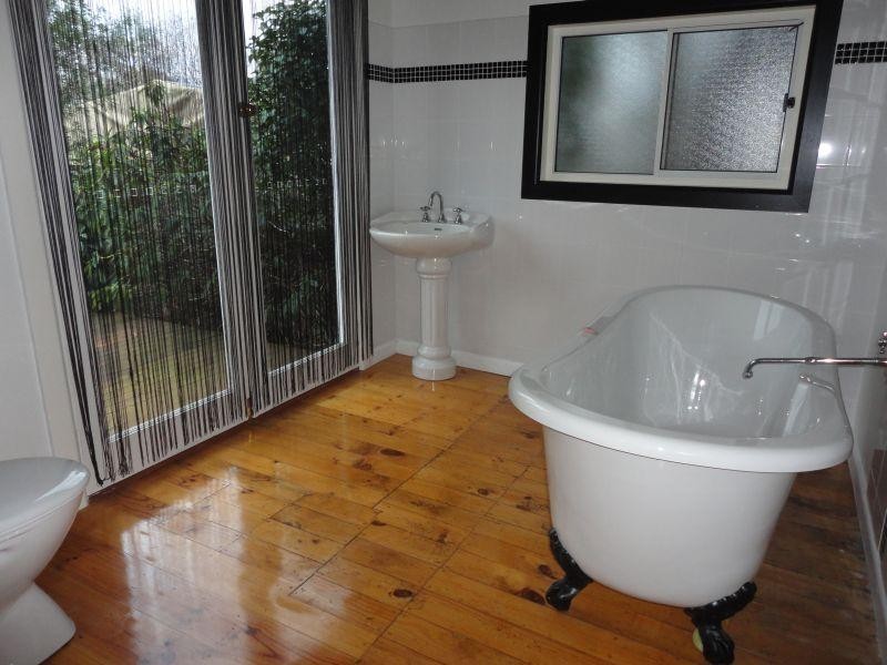 2 Trimble  Street, Daylesford VIC 3460