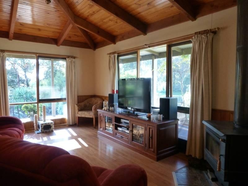 15 Boundary Street, Clunes VIC 3370