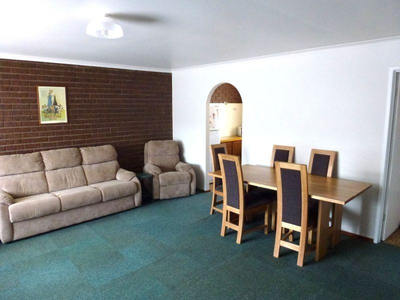 Unit 3 500 Gillies Street, Wendouree VIC 3355