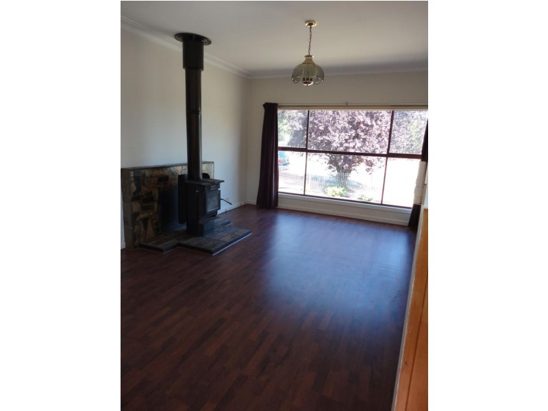 13 William  Street, Creswick VIC 3363