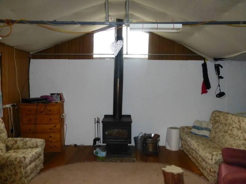 15 Cemetery Road, Clunes VIC 3370