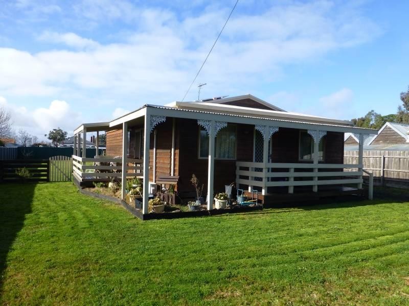 21 Beckwith Street, Clunes VIC 3370