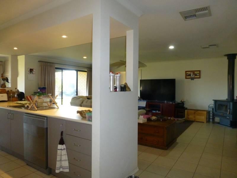 18 Beckwith Street, Clunes VIC 3370