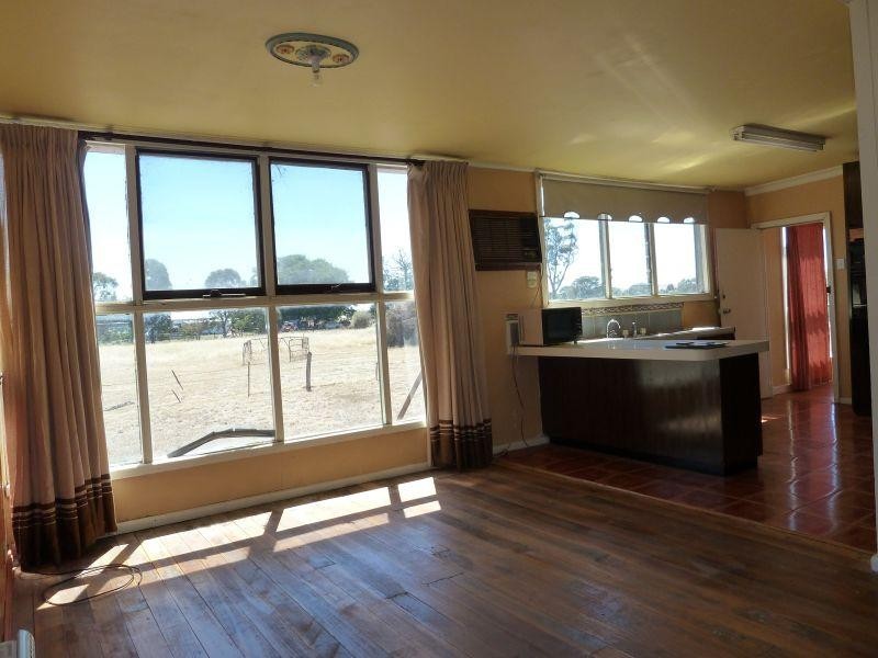 13 Angus Street, Clunes VIC 3370