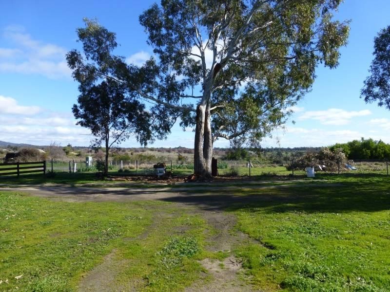 5 Albert Street, Clunes VIC 3370