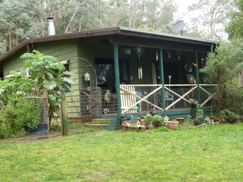 16-20 St Georges Lake Road, Creswick VIC 3363