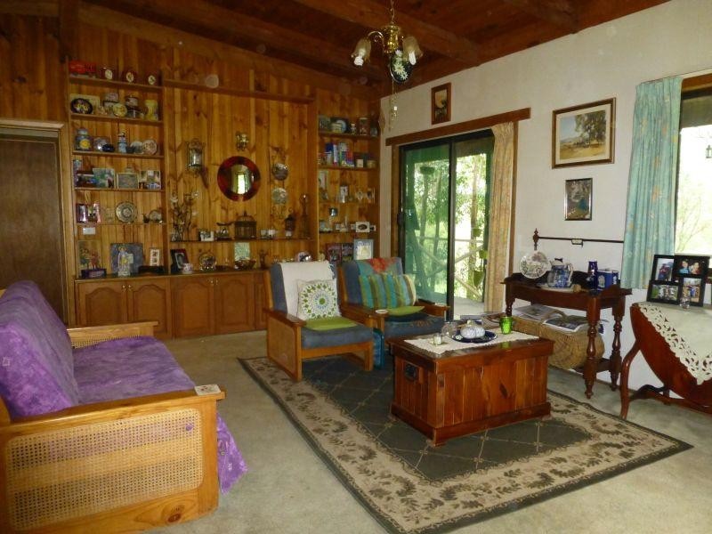 16-20 St Georges Lake Road, Creswick VIC 3363