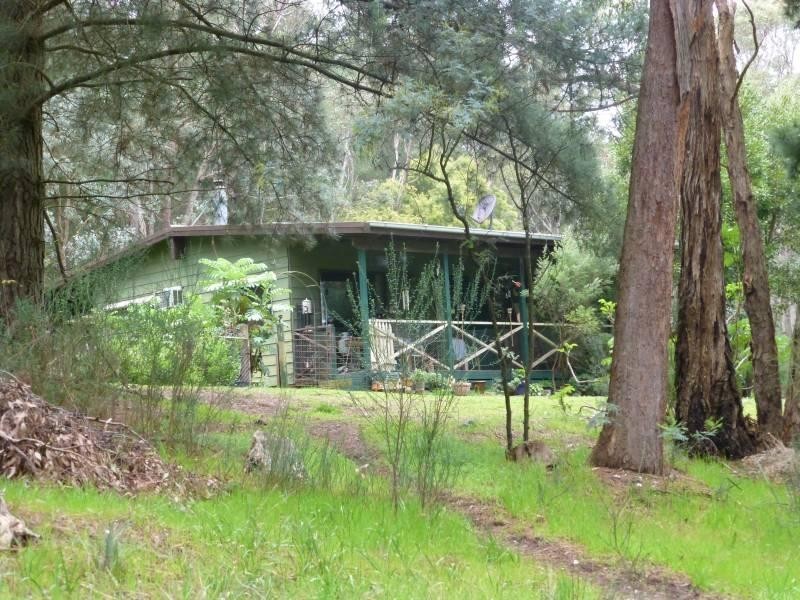 16-20 St Georges Lake Road, Creswick VIC 3363