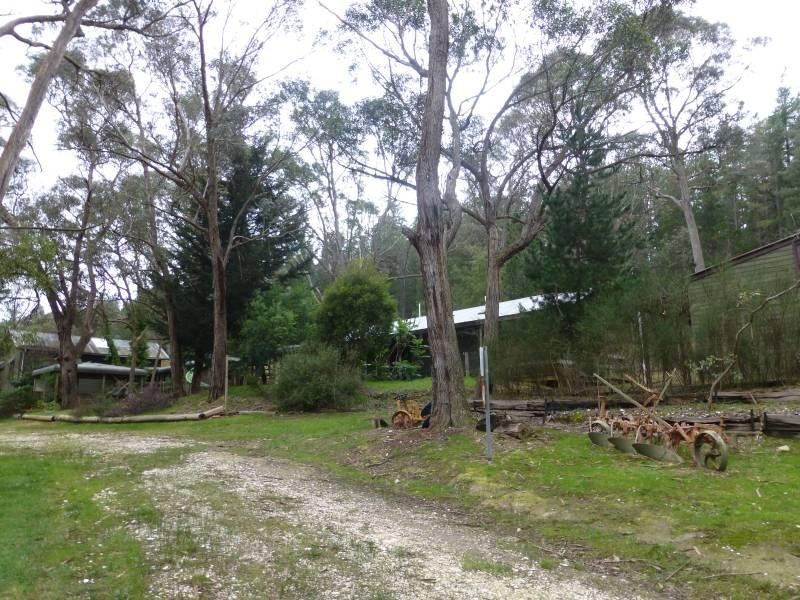 16-20 St Georges Lake Road, Creswick VIC 3363