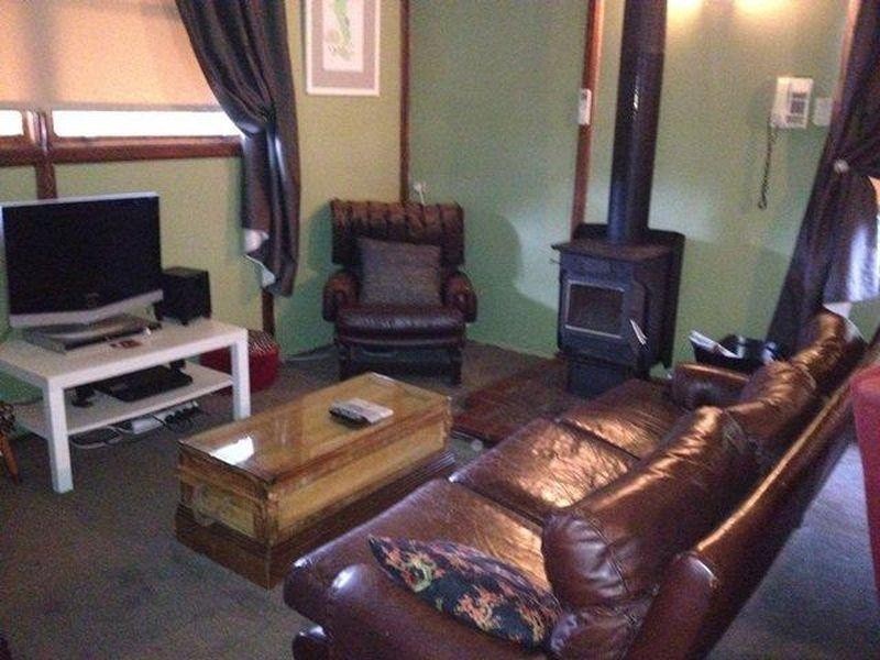 94 Main Road, Hepburn Springs VIC 3461