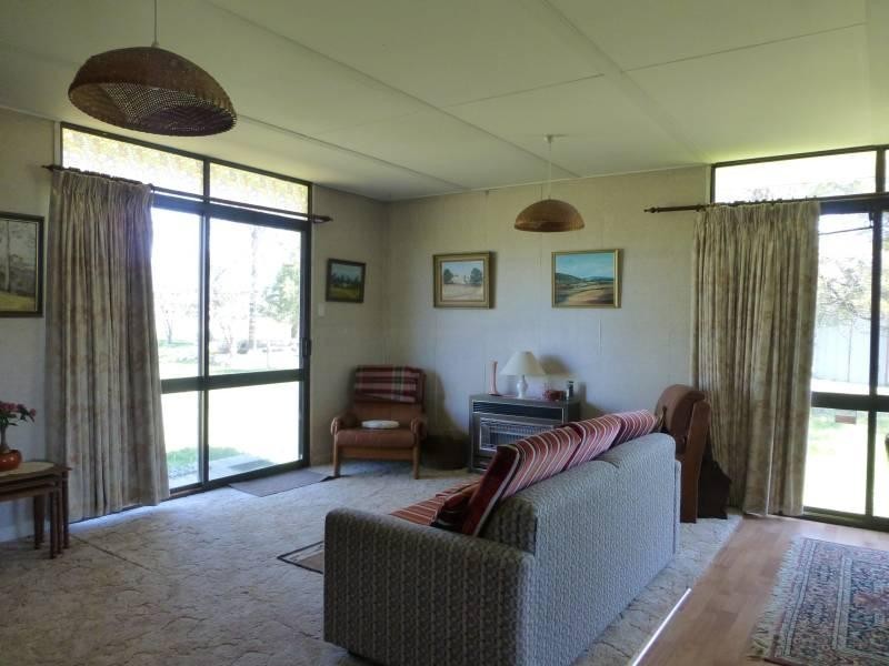 69 Albert Street, Clunes VIC 3370