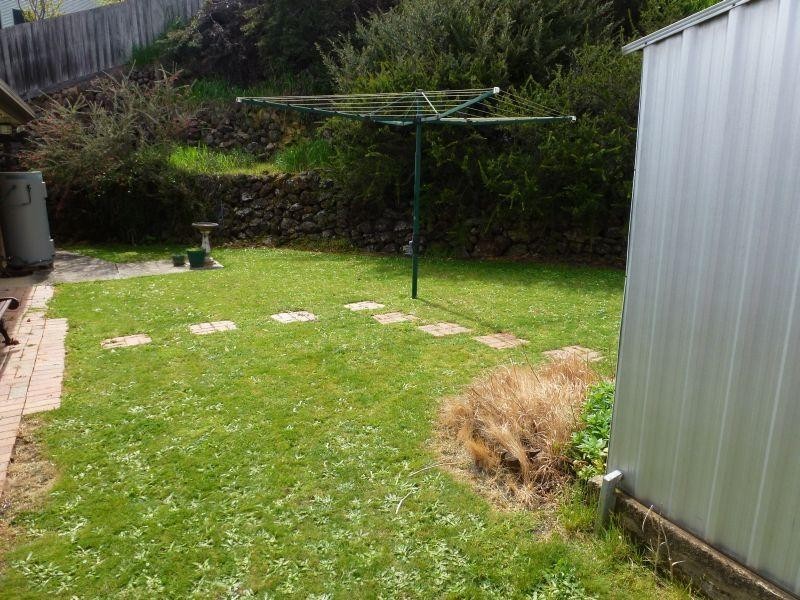 Unit 4, 2 Bridge  Street, Creswick VIC 3363