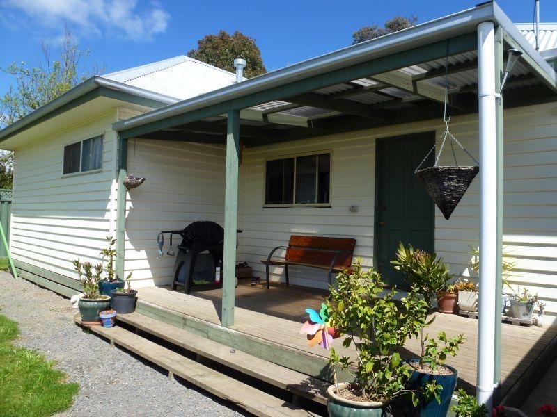 1 Cassels Lane, Creswick VIC 3363