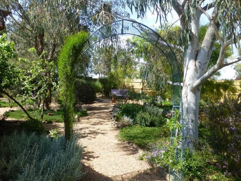 51 Service Street, Clunes VIC 3370