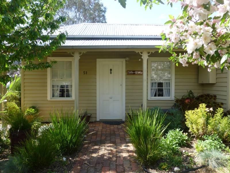 51 Service Street, Clunes VIC 3370